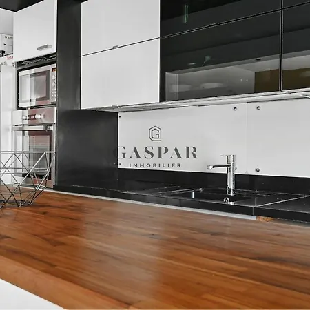 Gaspar- 2 With Balcony- Metro Marcel Sembat *
